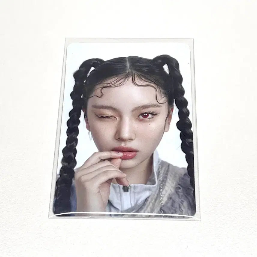 [BUNJANG] NewJeans Hyein Hong Kong ComplexCon Limited POB Photocard / 뉴진스 NJZ njz 혜인 홍콩 콤플렉스콘 한정 미공포 포카 포토카드