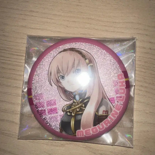[BUNJANG] Luca Classic Badge / 번장유일매물 루카 고전뱃지