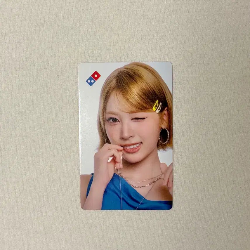[BUNJANG] RESCENE Mei Domino Pizza Photocard / 리센느 메이 도미노 피자 포카