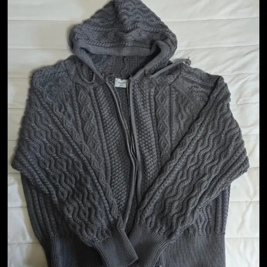 [BUNJANG] Cable Knit Hooded Zip-Up Charcoal / 케이블 니트 후드집업 차콜