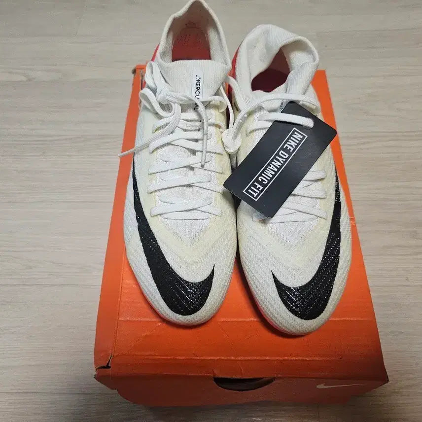[BUNJANG] Nike Zoom Superfly 9 Pro FG Football Boots 240mm / 나이키 줌 슈퍼플라이 9 프로 FG 축구화 240 DJ5598-600