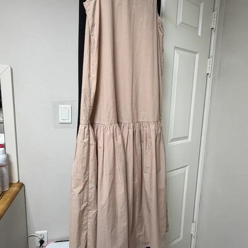 [BUNJANG] SIEA Ruffle Hem Maxi Dress / 시에 러플헴 맥시 드레스