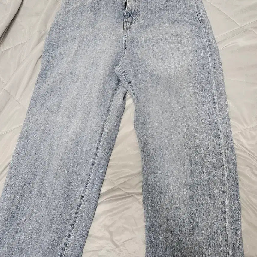 [BUNJANG] Slowand Women's Summer Denim Pants / 슬로우앤드 여성 여름 데님 팬츠