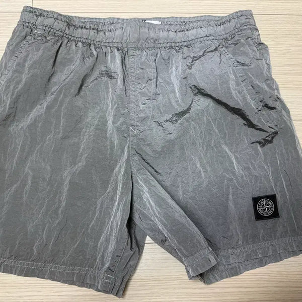 [BUNJANG] Stone Island 26ss Pearl Grey Nylon Shorts M / [새상품]26ss 스톤아일랜드 펄그레이 나일론 쇼츠 M