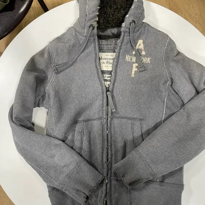 [BUNJANG] Wolf Jaw Abercrombie Hooded Zip-Up Jacket / S ) wolf jaw 아베크롬비 후드 집업