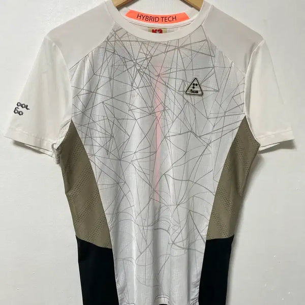 [BUNJANG] K2 Men's Functional Spandex Short Sleeve T-Shirt / 100 K2 기능성 스판 반팔티 정품
