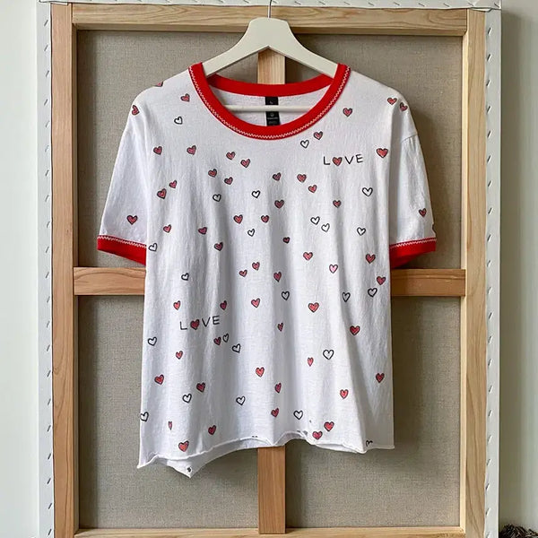 [BUNJANG] Hand-Embroidered Heart Crop Ringer T-Shirt / 핑크 하트를 찾아라 크롭 링거티