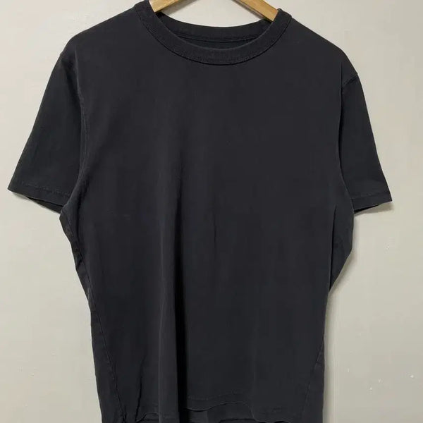 [BUNJANG] Uniqlo U Pigment Washed Relaxed Fit Half-Sleeve T-Shirt / 100 유니클로U 피그먼트워싱 루즈핏 반팔티 정품