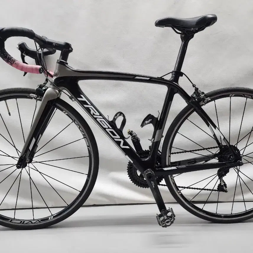 [BUNJANG] Trigon Darkness SL3 Carbon Road Bike 105 Set - Size 49 / 트리곤 다크니스 sl3 카본로드자전거 105셋