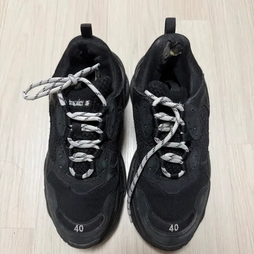 [BUNJANG] Balenciaga Triple S Sneakers Black Size 40 / 발렌시아가 신발