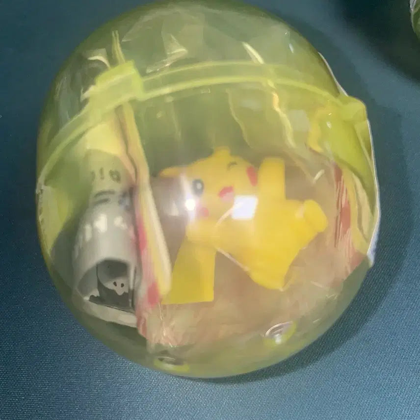 [BUNJANG] Pokemon Picnic Pikachu Figure / 포켓몬 가챠 피크닉 피카츄 피규어 판매합니다.