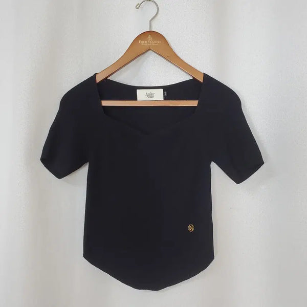 [BUNJANG] Atelier Nine Ribbed Knit XS-S / 아틀리에나인 골지니트 XS-S 2024년식