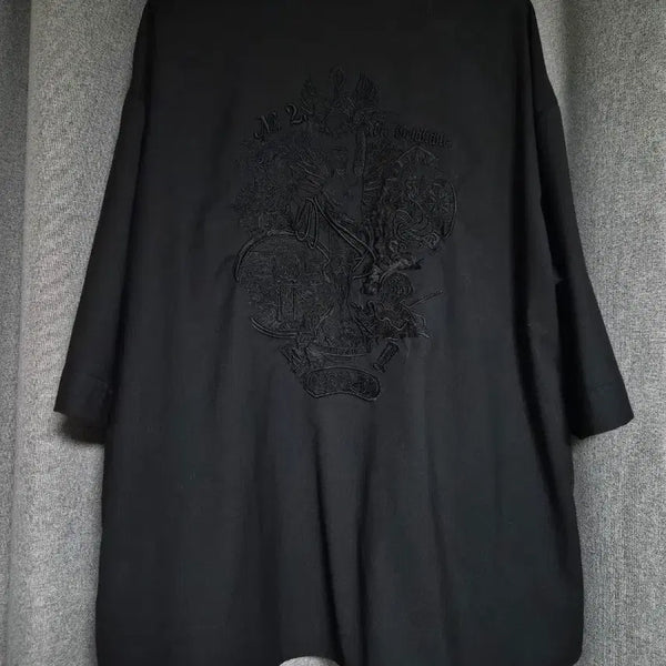 [BUNJANG] Songzio Homme Collection Embroidered Short-Sleeve T-Shirt / 송지오옴므 컬렉션 자수 반팔 티셔츠 팝니다