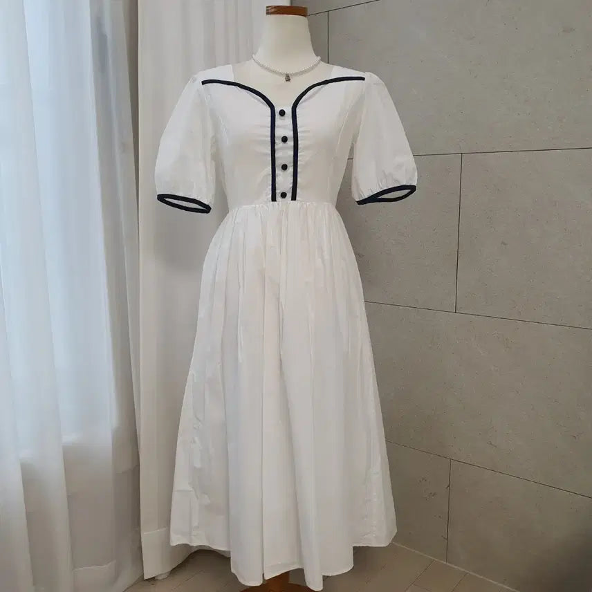 [BUNJANG] ririnco Color-Block White Long Dress / 리리앤코 배색 화이트 원피스