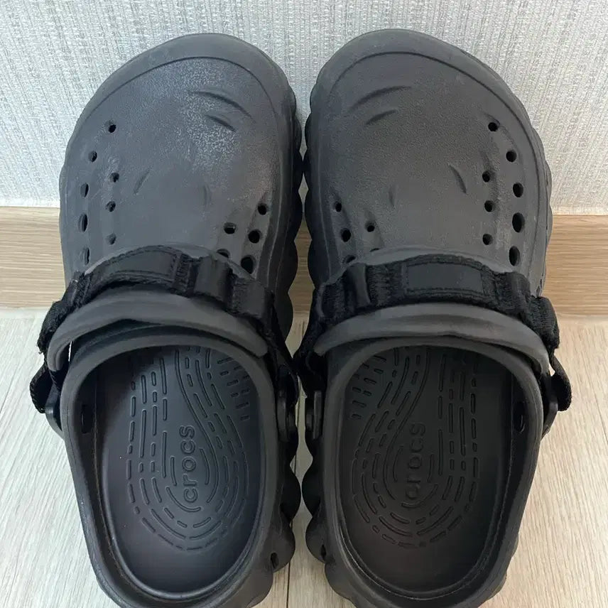 [BUNJANG] Crocs Eco Clog Shoes / 크록스 에코 클로그 230