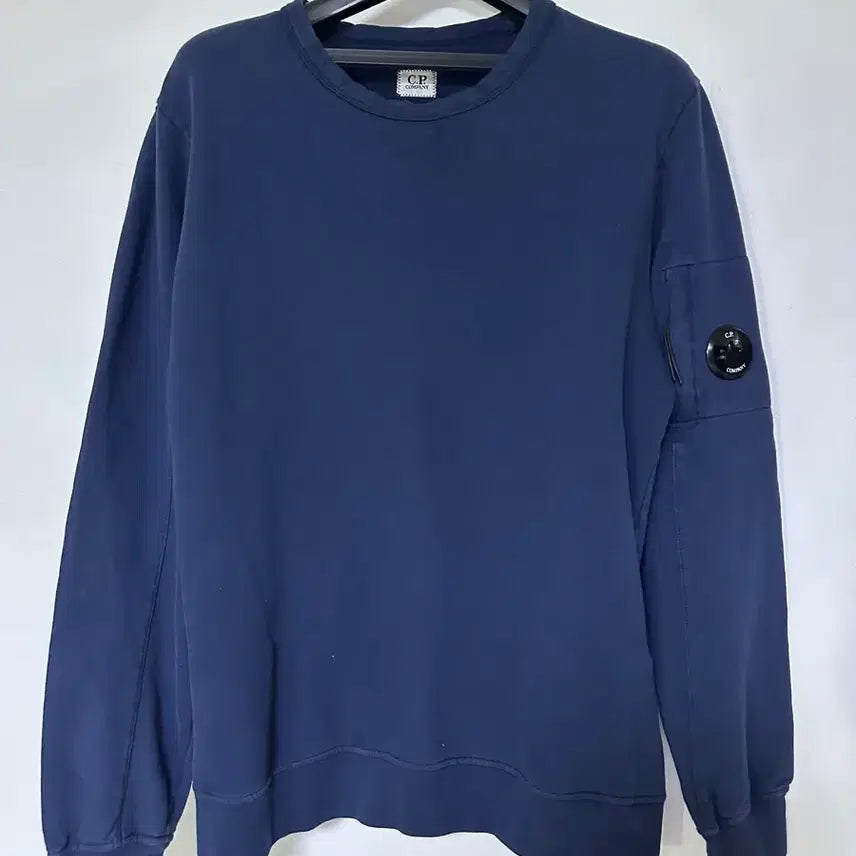 [BUNJANG] C.P. Company Navy Crewneck Sweatshirt / CP컴퍼니 네이비 맨투맨