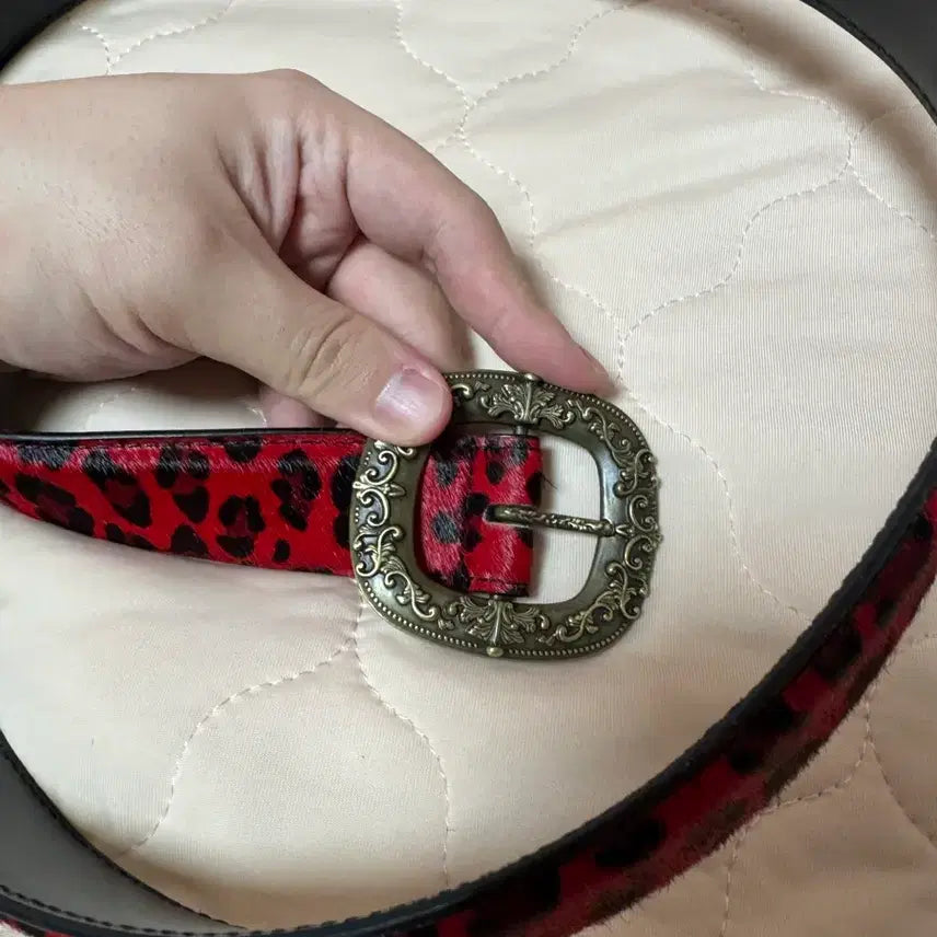 [BUNJANG] Under My Car Hair Leopard Belt / 언더마이카 헤어 레오파드 벨트
