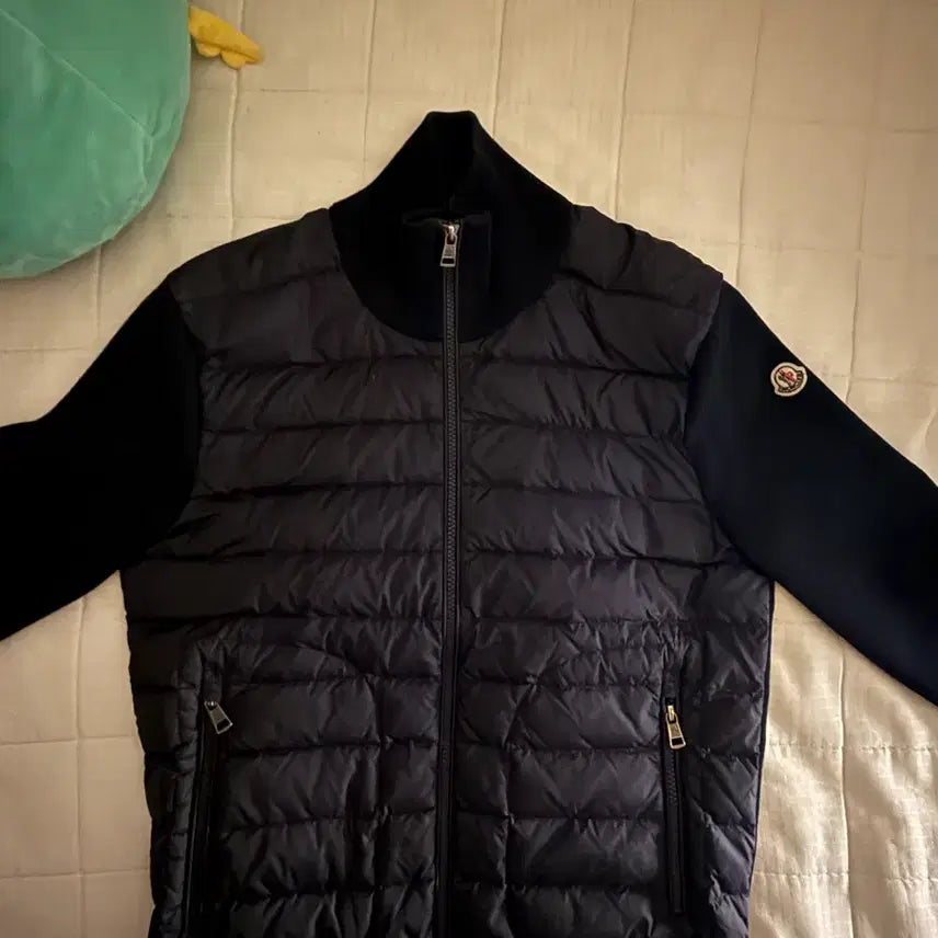 [BUNJANG] Moncler Knit Down Jacket / 몽클레어 니트패딩