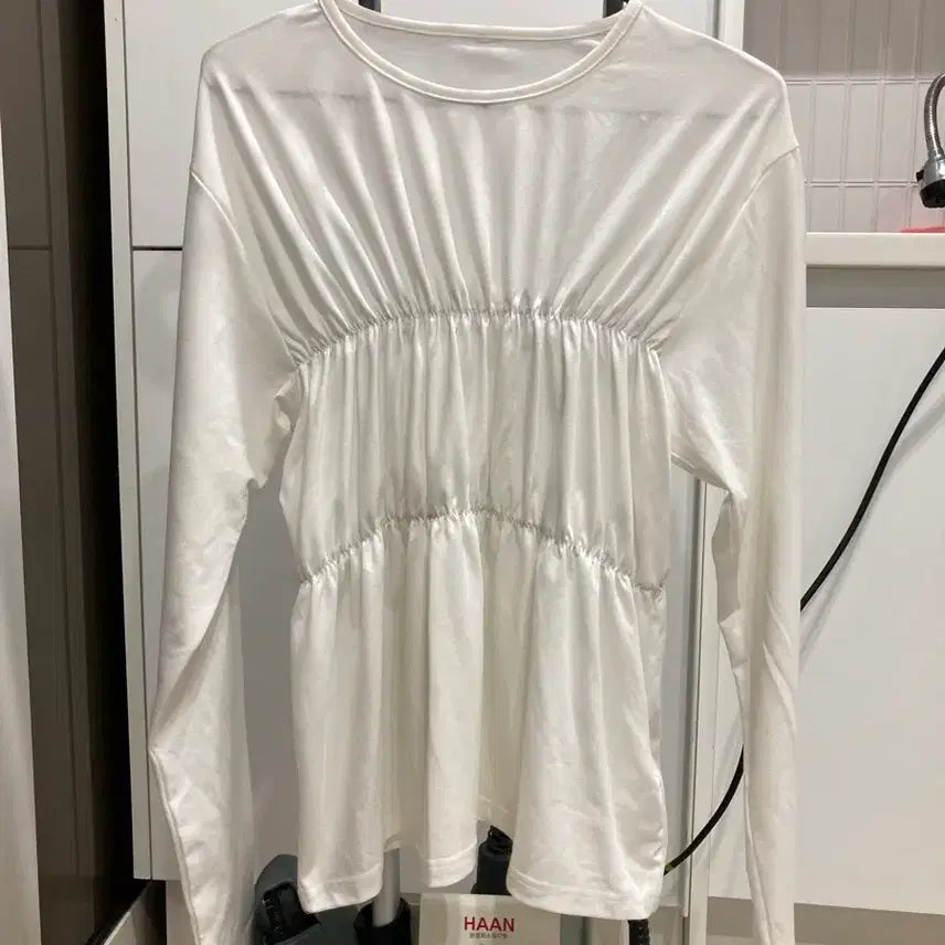 [BUNJANG] Texture Seoul Shirring Long Sleeve / (새상품)텍스쳐서울 셔링 롱슬리브
