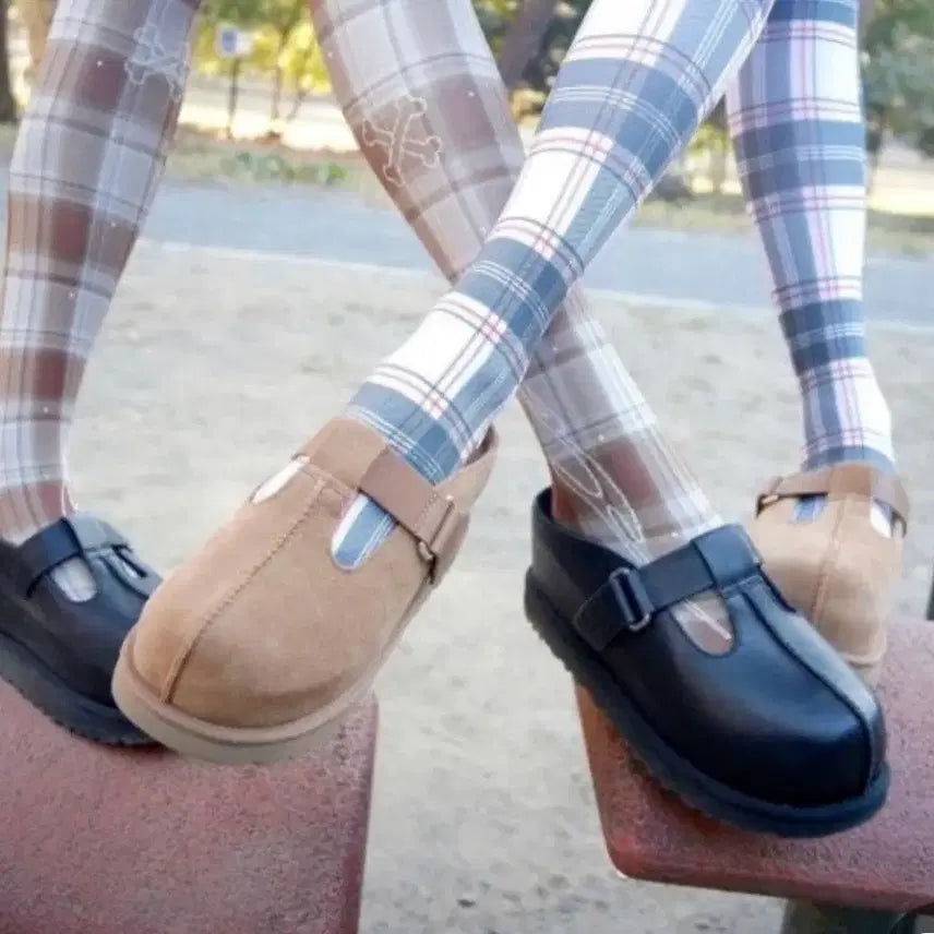 [BUNJANG] UGG Golden Star High Clog Black Leather / 어그 골든스타 하이 클로그 6W