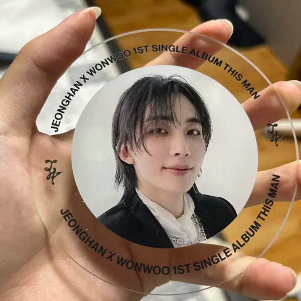 [BUNJANG] SEVENTEEN Jeonghan Dystopian 1st Album Acrylic Coaster / 윤정한 디스맨 아크릴 티코스터