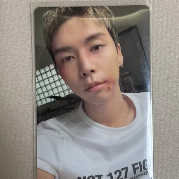 [BUNJANG] NCT 127 Johnny 2025 Season's Greetings Battle Code Photocard / 쟈니 2025 시즌그리팅 시그 배틀코드 포카 양도 (NCT 127)