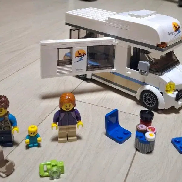 [BUNJANG] LEGO Camper Van / 레고 캠핑카