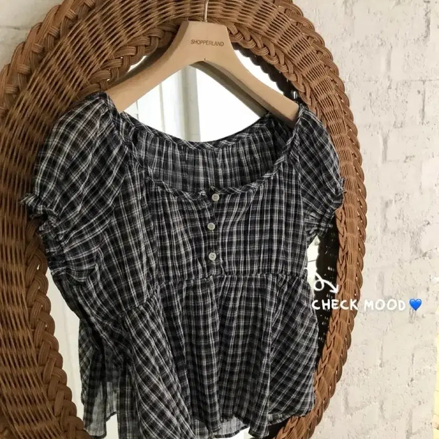 [BUNJANG] Check Shirring Puff Blouse (Navy) / 체크 셔링 퍼프 블라우스(네이비)