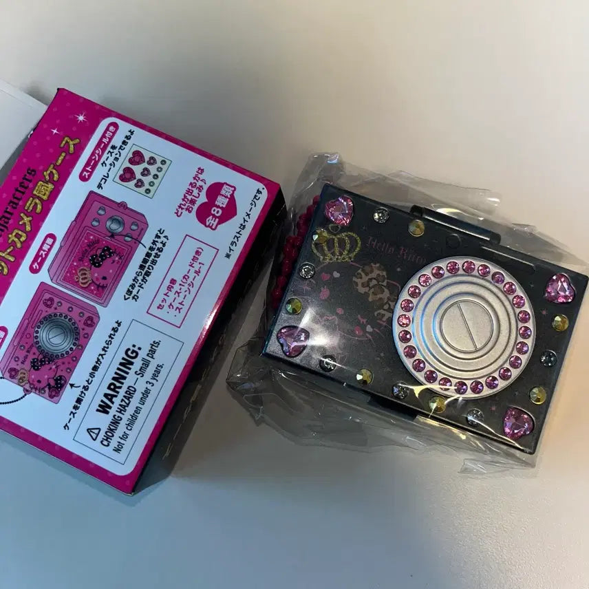 [BUNJANG] Sanrio Gyaru Kitty Camera Storage Box / 산리오 갸루 키티 카메라 보관함 키티