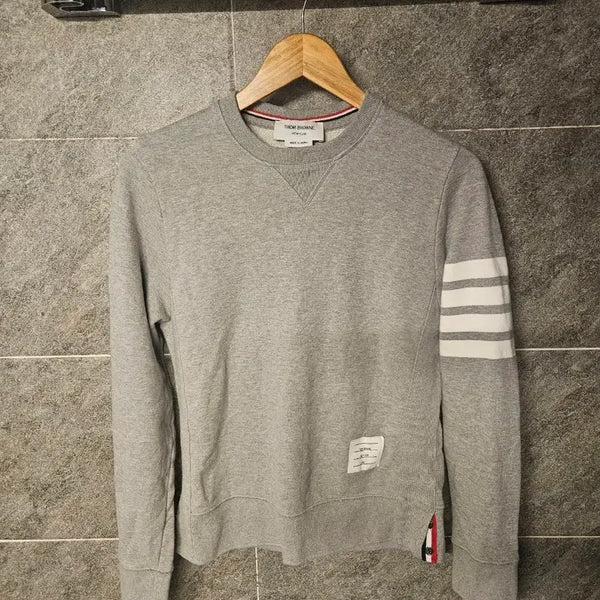 [BUNJANG] Thom Browne Diagonal Stripe Grey Sweatshirt / [1사이즈] 톰브라운 사선 그레이 맨투맨