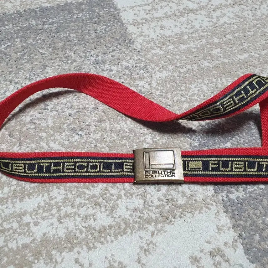 [BUNJANG] FUBU The Collection (JeilMojoq) 2008 Lettering Web Belt / [빈티지/Y2K] 08년식 제일모직 정품 FUBU(푸부) 레터링 웹 벨트