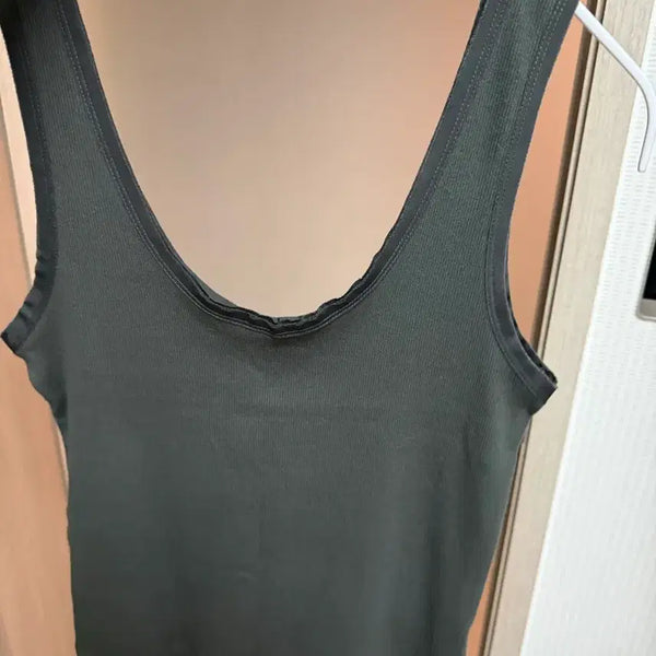 [BUNJANG] Sleeveless Top / 나시