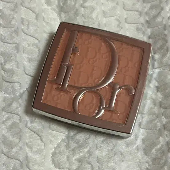 [BUNJANG] Dior Rosy Glow Topaz / 디올 로지글로우 토피