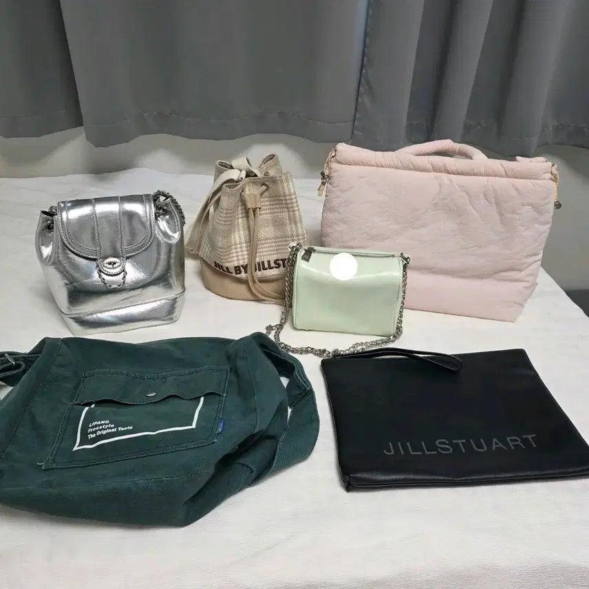 [BUNJANG] Assorted Women's Handbags and Purses / 가방 팝니다 1