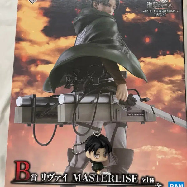 [BUNJANG] Attack on Titan Levi B Prize Acrylic Standee with Keychain / 진격의거인 리바이 B상