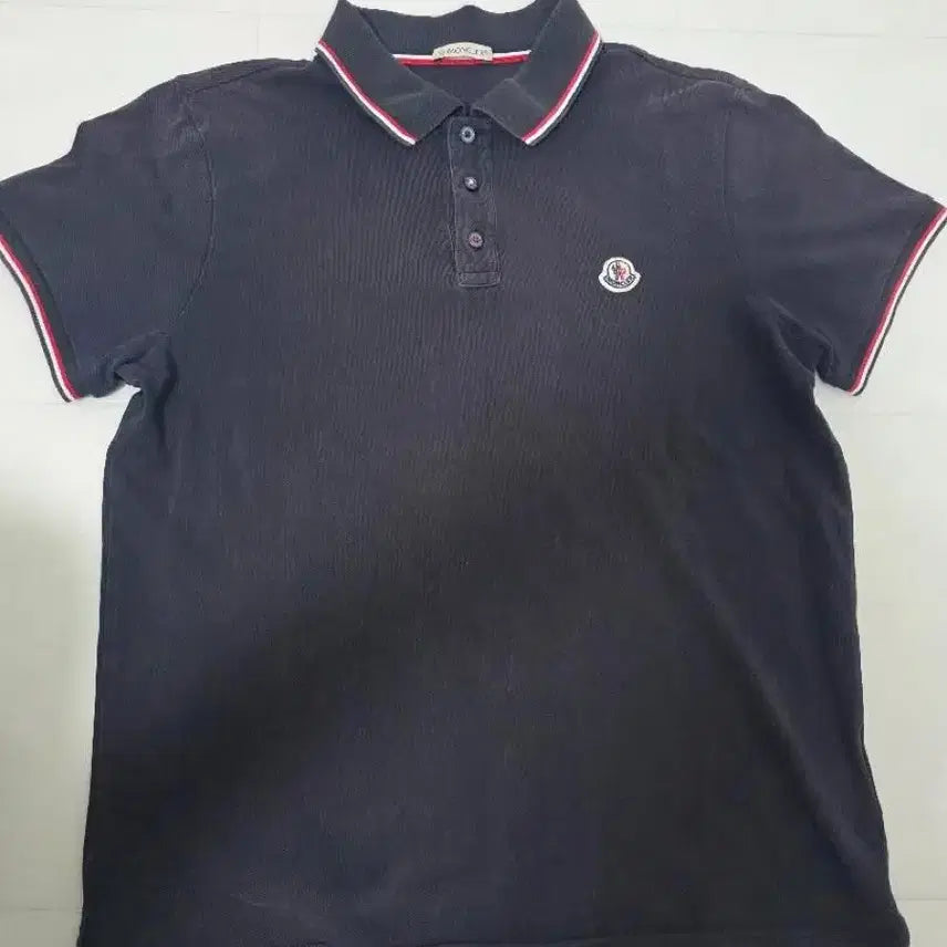 [BUNJANG] Moncler Black Polo T-Shirt Size M / 몽클레어 카라티 m사이즈