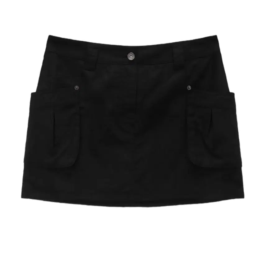 [BUNJANG] Matinkim Lowrise Nylon Cargo Mini Skirt Black S / 마뗑킴 로우라이즈 스커트 블랙 s LOWRISE NYLON CARGO MINI SKIRT IN BLACK