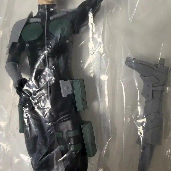 [BUNJANG] Kaiju No. 8 Narumi Figure / 괴수8호 나루미 피규어