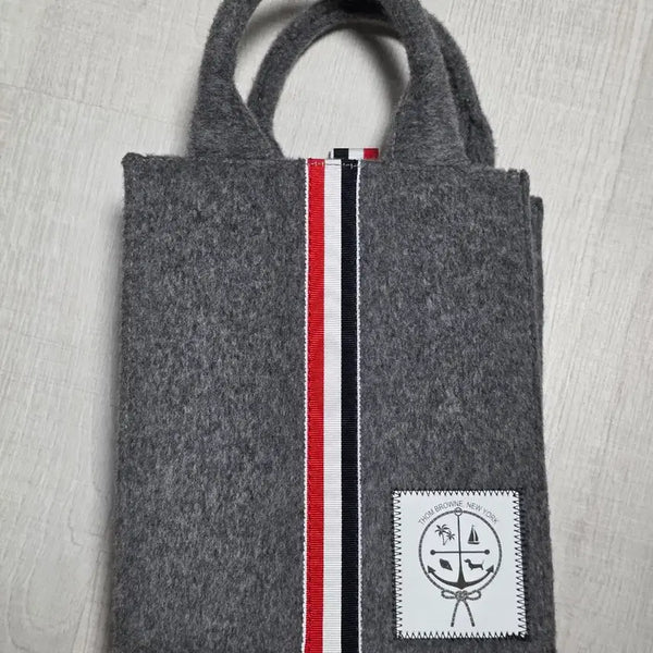 [BUNJANG] Thom Browne Exclusive Tote Bag Small / 톰브라운 익스클루시브 토트백 s 스몰 성수 팝업 한정판