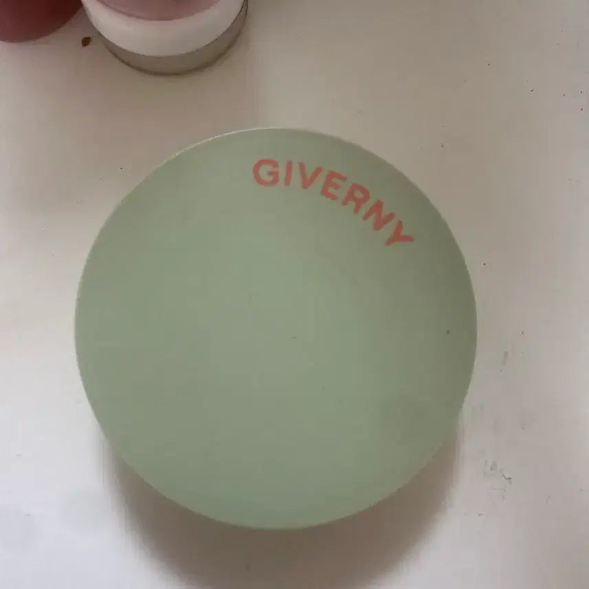 [BUNJANG] Giverny Cushion Foundation / 지베르니 쿠션