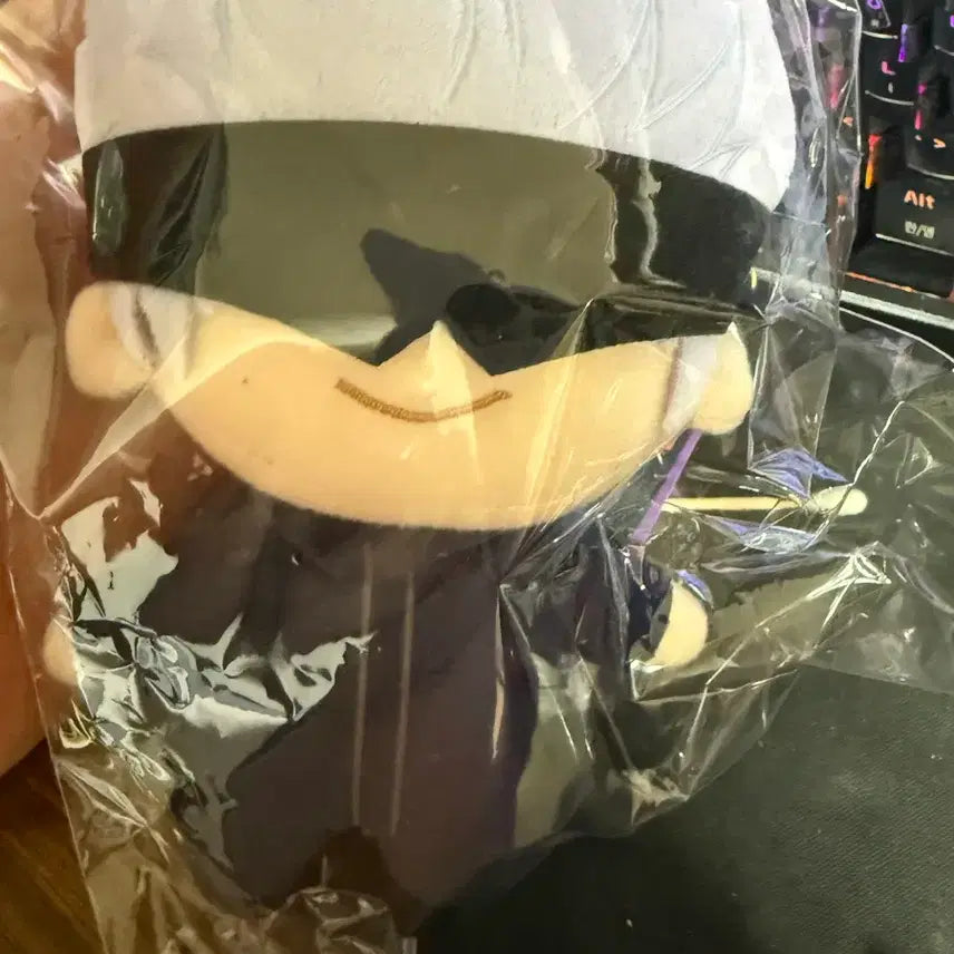 [BUNJANG] FURYU Gojo Satoru Plush Doll / 후류 고죠