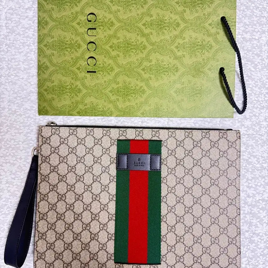 [BUNJANG] Gucci GG Supreme Clutch / [새상품급] 구찌 GG 수프림 클러치