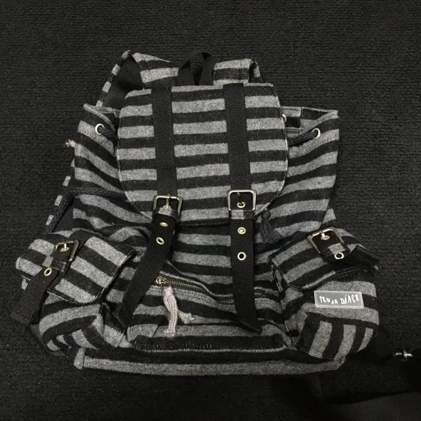 [BUNJANG] pahisum Wool Stripe Backpack Black / 파히섬 울 스트라이프 백팩 블랙 (텐스댄스)
