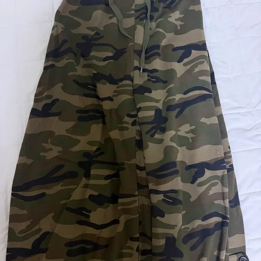[BUNJANG] BADBLOOD Camo Cargo Pants / 배드블러드 카모 팬츠