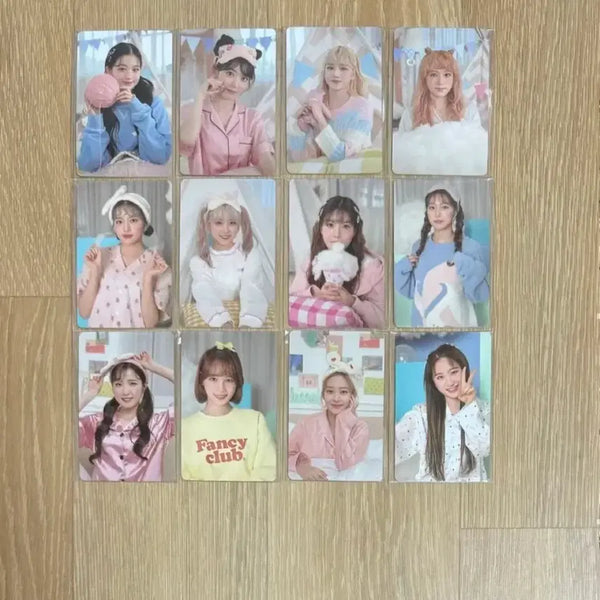[BUNJANG] IZ*ONE Season's Greetings Secret Diary Photocard Set / 아이즈원 시즌그리팅 시그 시크릿다이어리 포카 세트