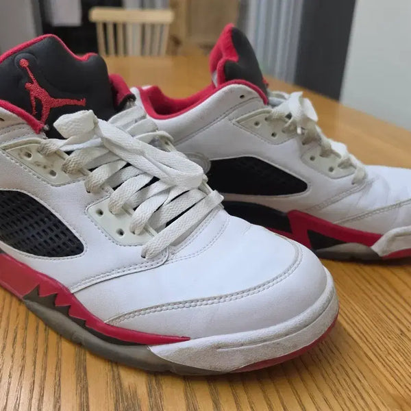 [BUNJANG] Nike Air Jordan 5 "Fire Red" Sneakers / 나이키 에어 조던 5 파이어레드 275mm