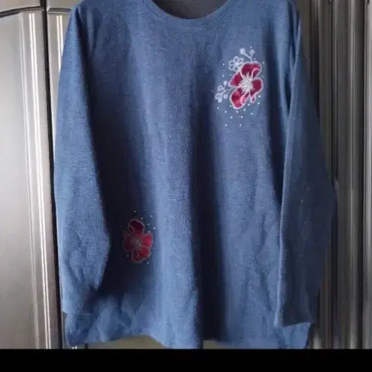 [BUNJANG] Navy Floral Long Sleeve Blouse / 롱  블라우스