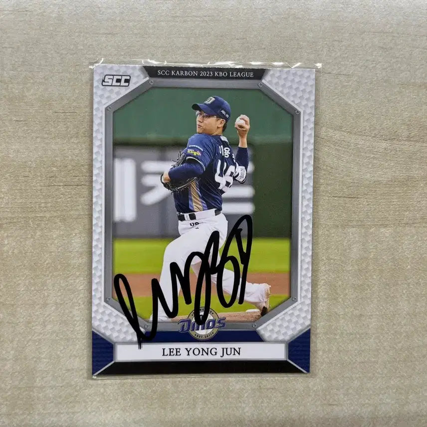 [BUNJANG] NC Dinos Lee Yong Jun SCC Signed Photocard / nc다이노스 이용준 scc 친필 싸인 포토카드