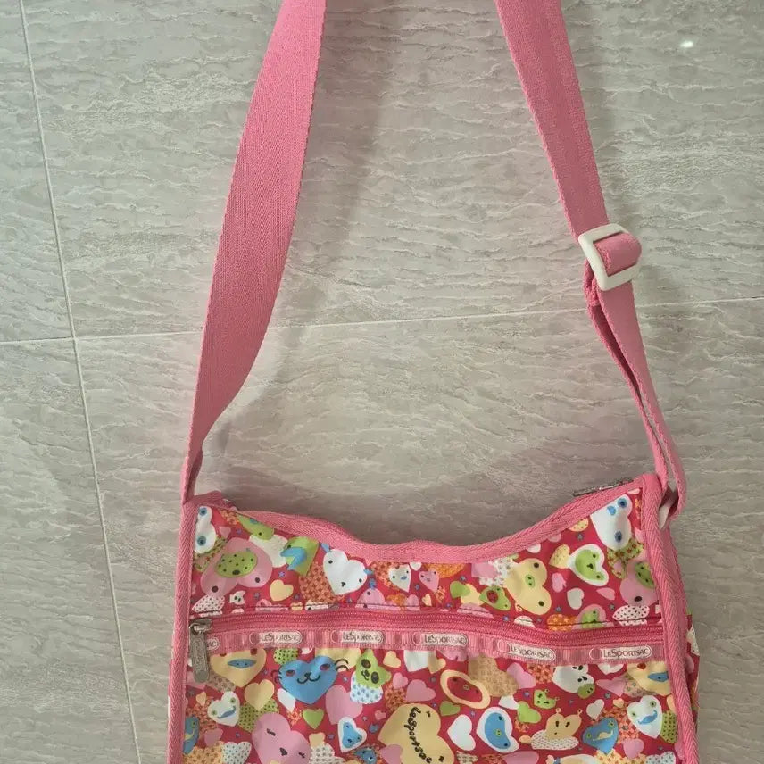[BUNJANG] Lesportsac Heart Pattern Shoulder Bag Pink / 레스포삭 하트 패턴 숄더백 핑크