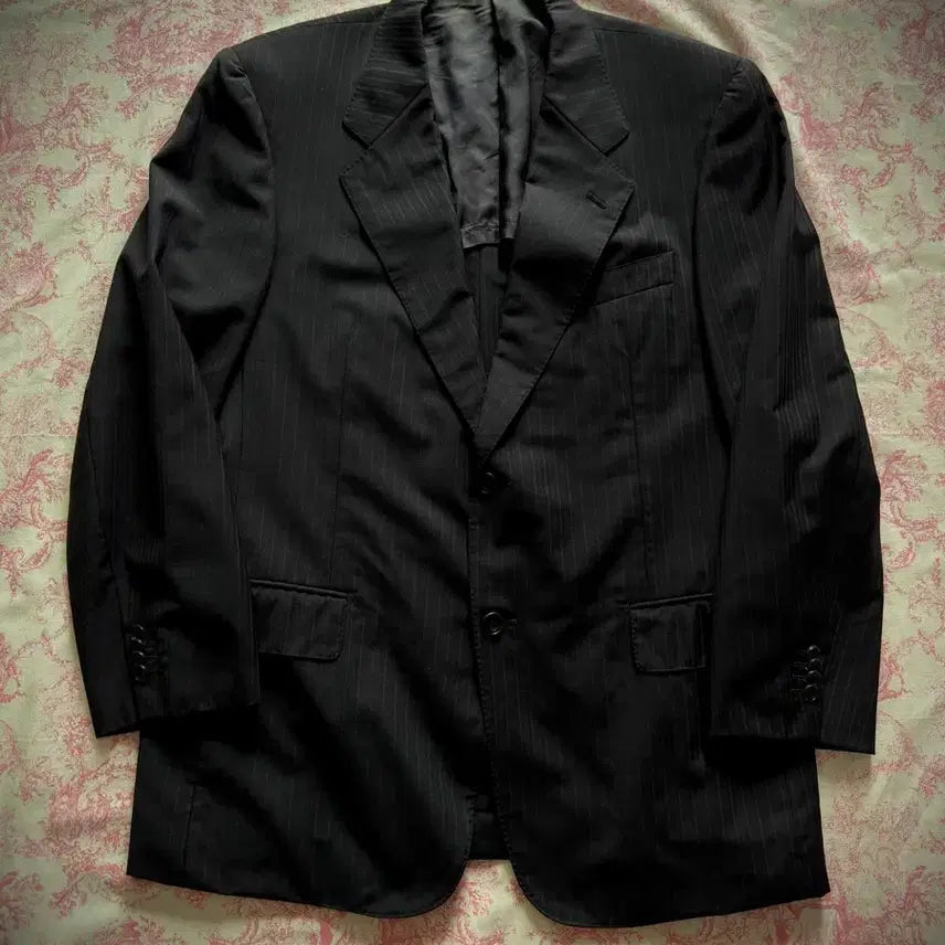 [BUNJANG] Loro Piana Black Pin Stripe Blazer / Loro Piana Black Pin stripe Blazer